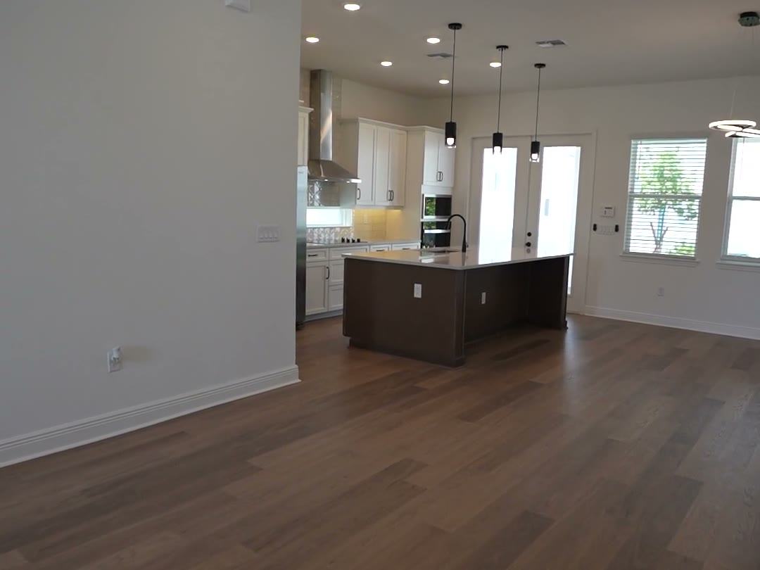 2214 Sample Place SW — photo 1