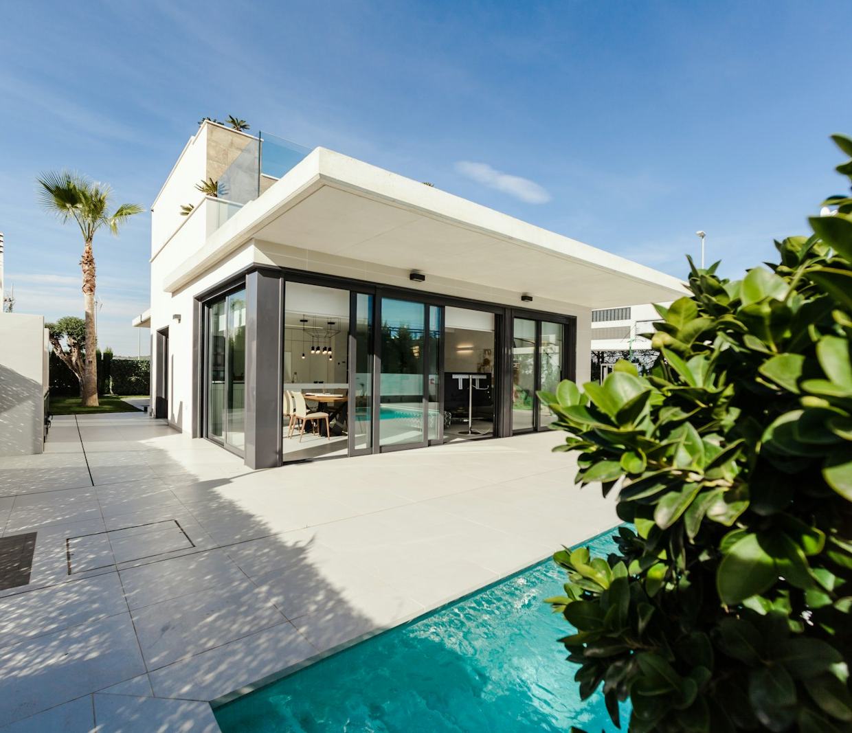 305 Silverado Boulevard SW — photo 1