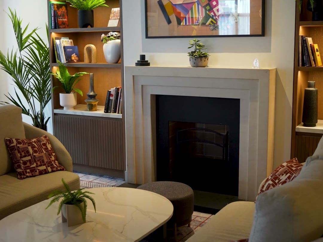 64 Sample Gardens NW — photo 3